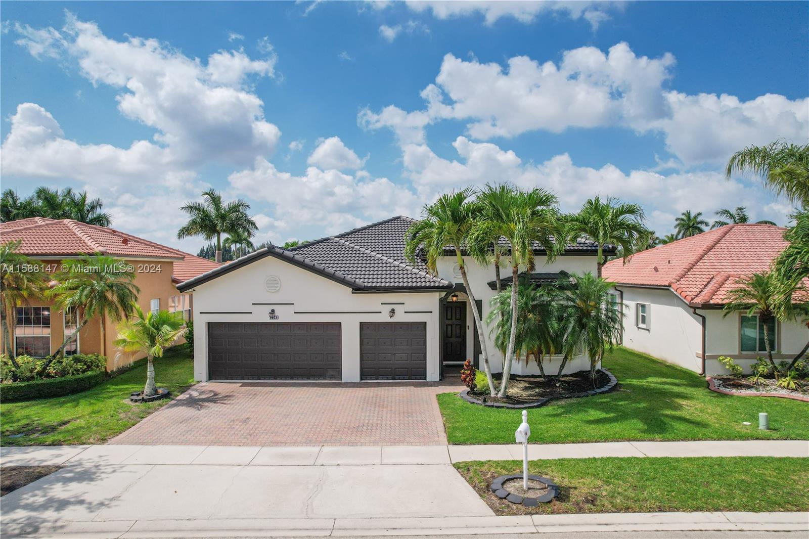 Property for Sale at 14330 Sw 33rd Ct, Miramar, Broward County, Florida - Bedrooms: 4 
Bathrooms: 3  - $1,050,000