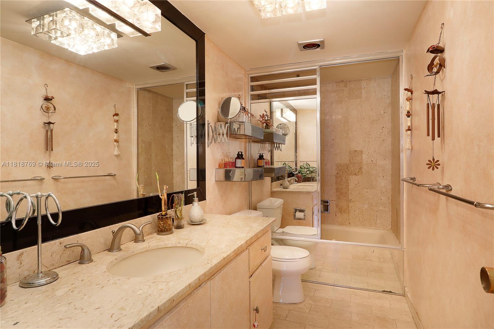 CRICKET CLUB CONDO - Residential