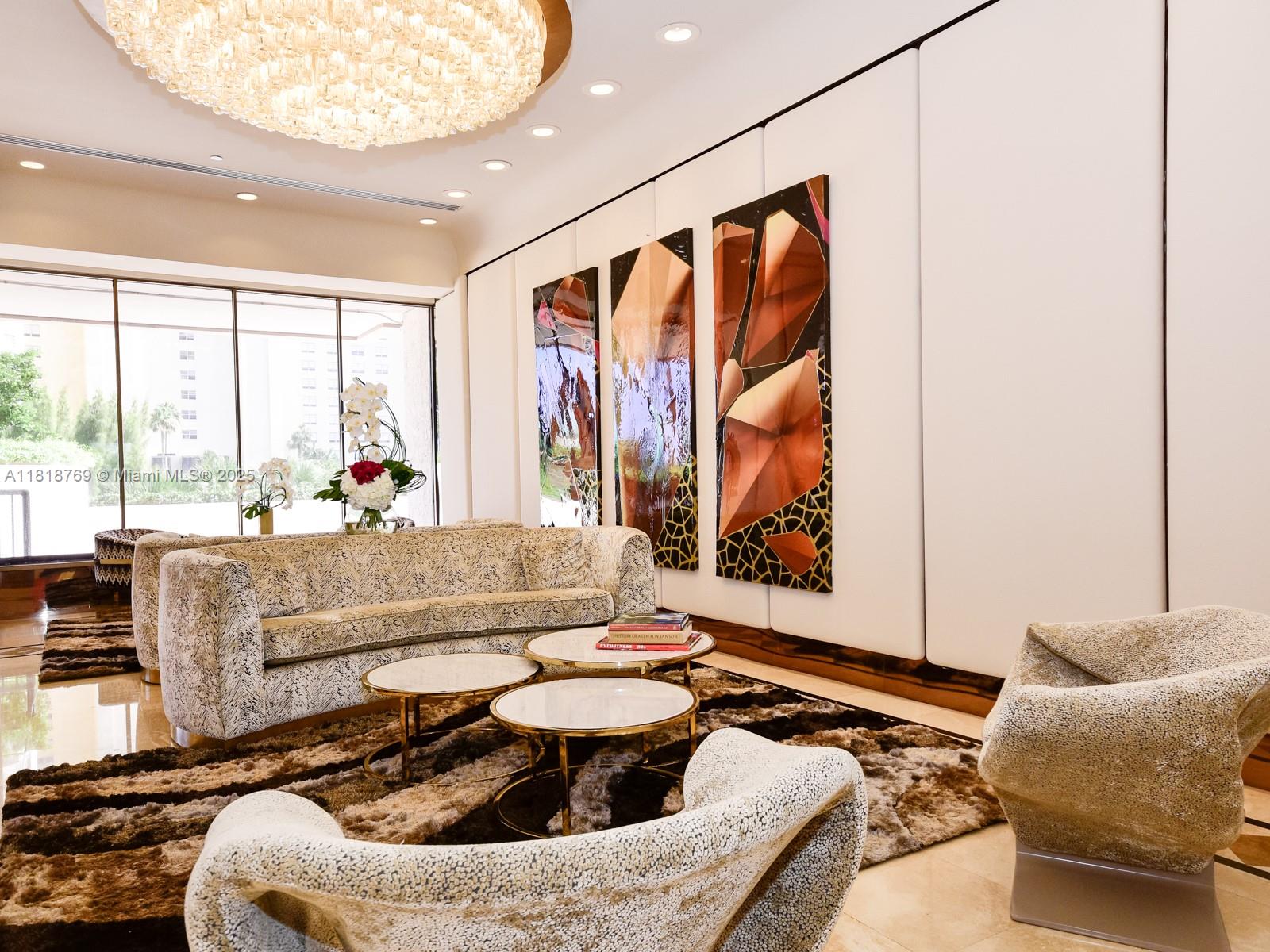 CRICKET CLUB CONDO - Residential