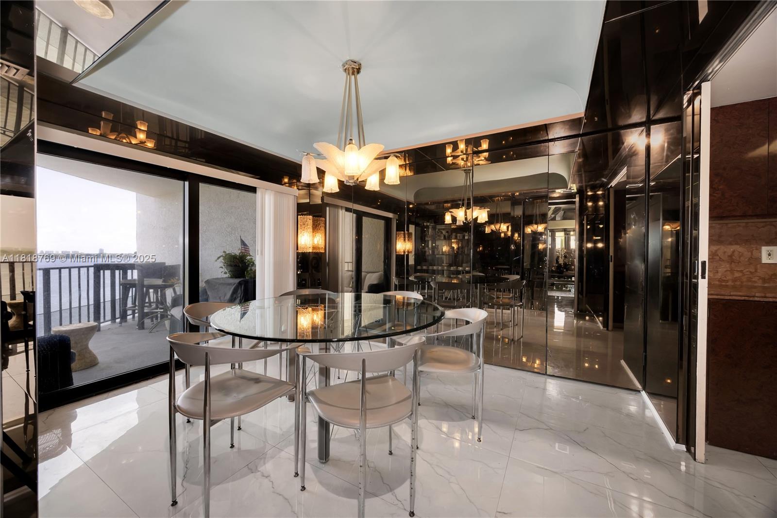 CRICKET CLUB CONDO - Residential