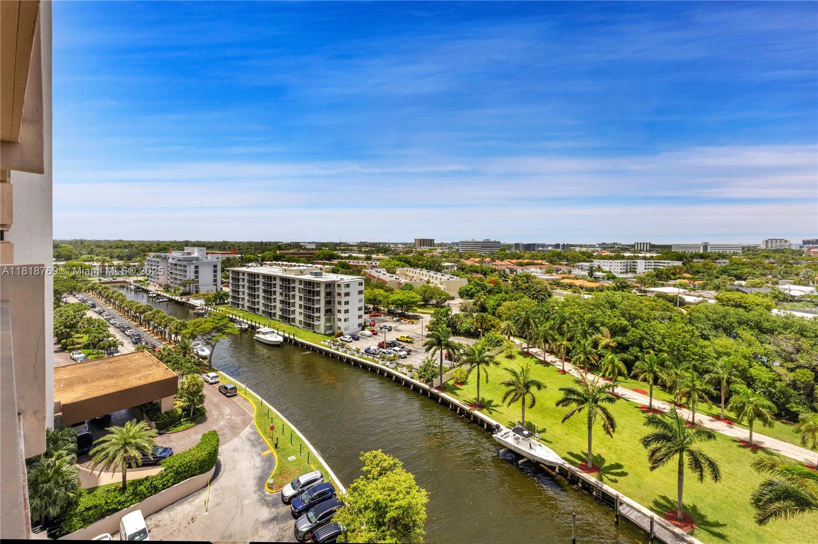 CRICKET CLUB CONDO - Residential