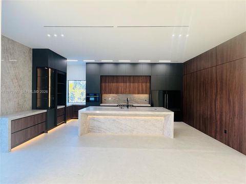 19880 SW 134th Ave Miami FL 33177