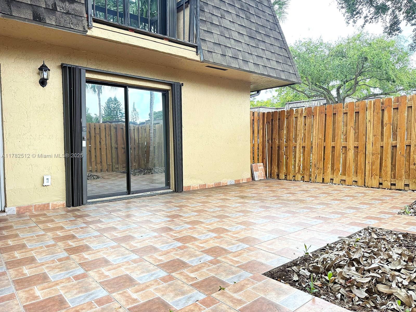 CAMELOT TWO CONDO - Residential