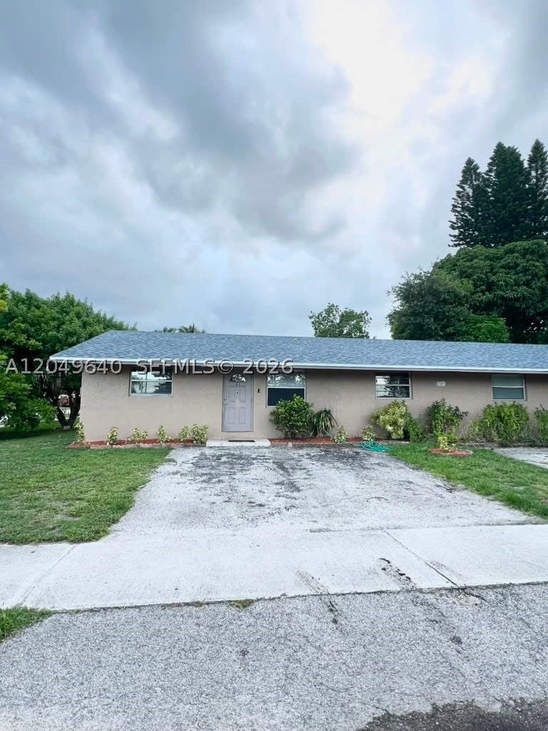 Photo of 2201 Scott St #A1, Hollywood, FL 33020 (MLS # A12049640)