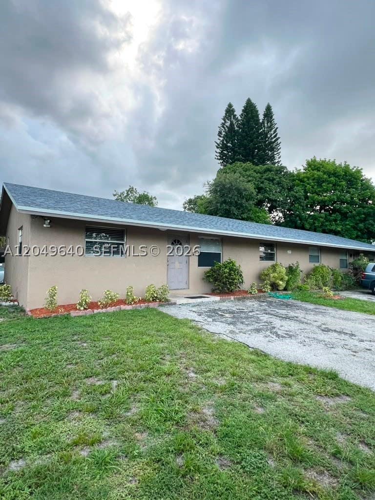Photo of 2201 Scott St #A1, Hollywood, FL 33020 (MLS # A12049640)