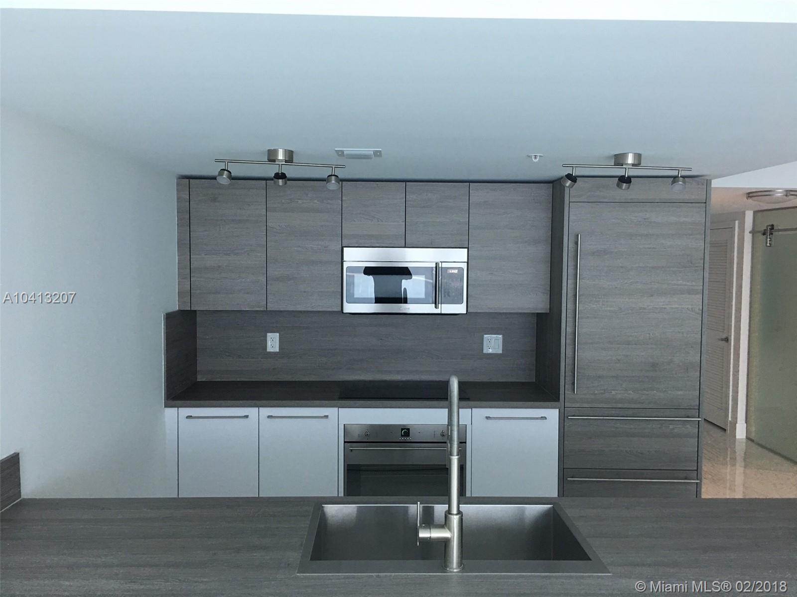 400 SUNNY ISLES CONDO EAS - Residential