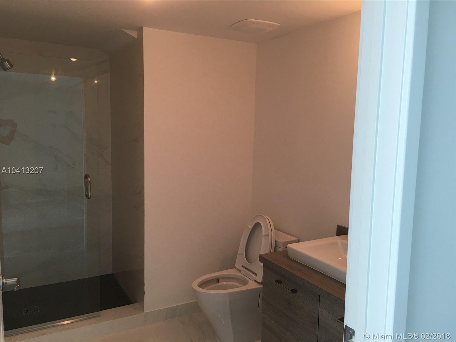 400 SUNNY ISLES CONDO EAS - Residential