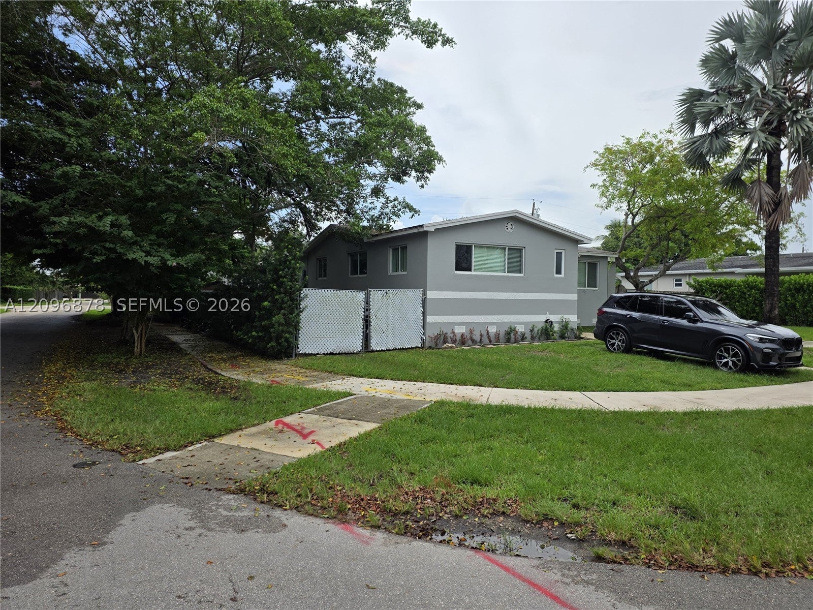 7930 SW 16th St