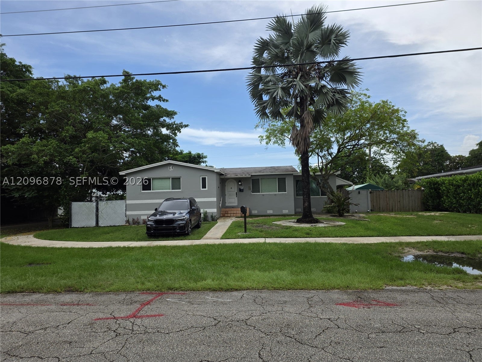 7930 SW 16th St