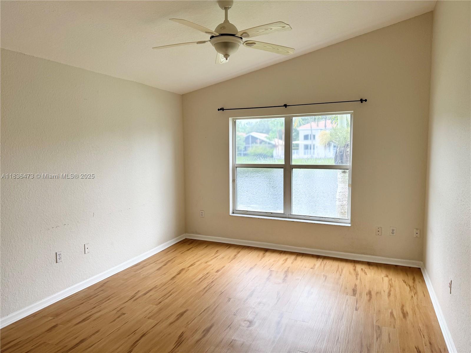 5430 NW 50th Ct
