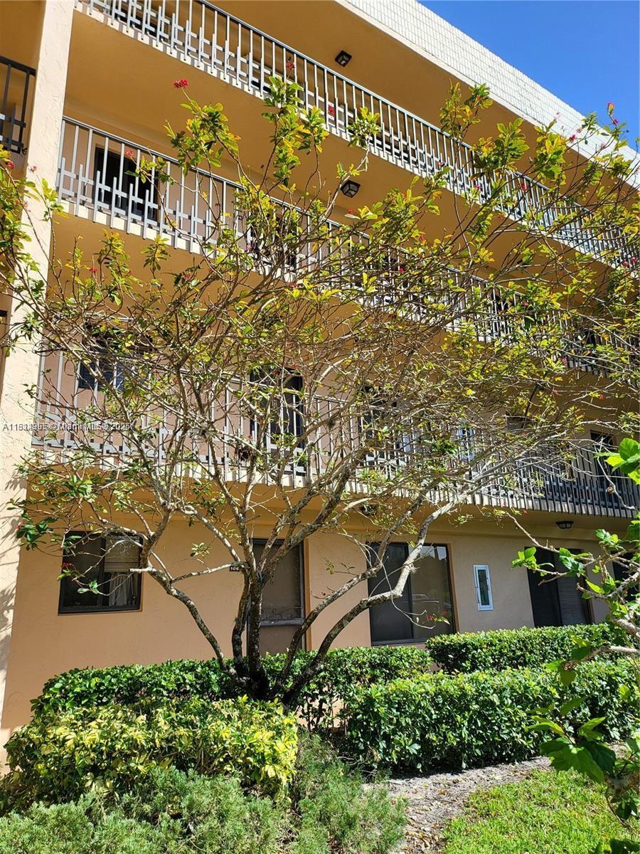SUNRISE OF PALM BEACH CON - Residential