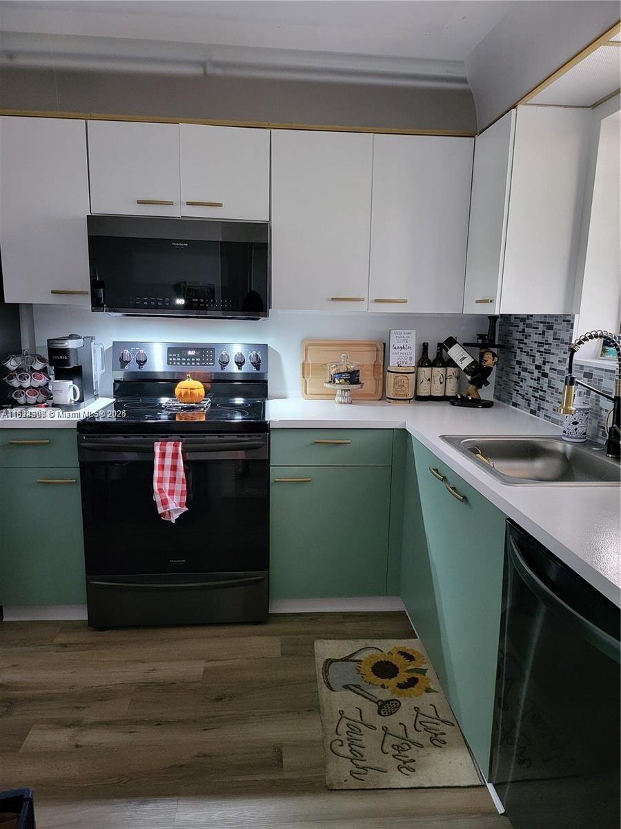 SUNRISE OF PALM BEACH CON - Residential