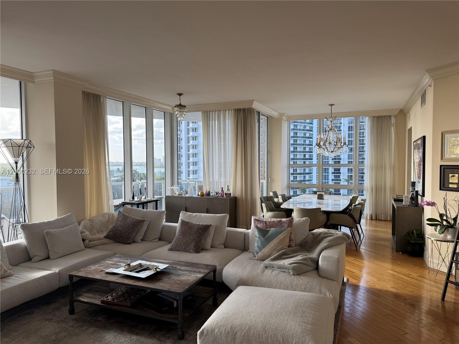 10225 Collins Ave 503