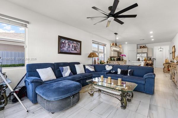 LUCKY START AT SUNRISE ES - Residential