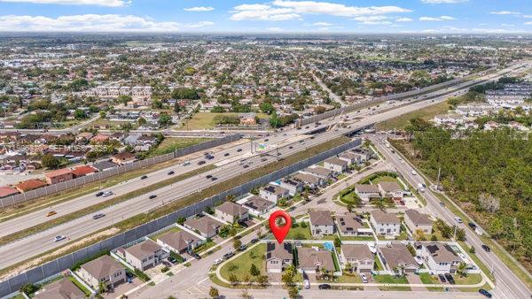 LUCKY START AT SUNRISE ES - Residential