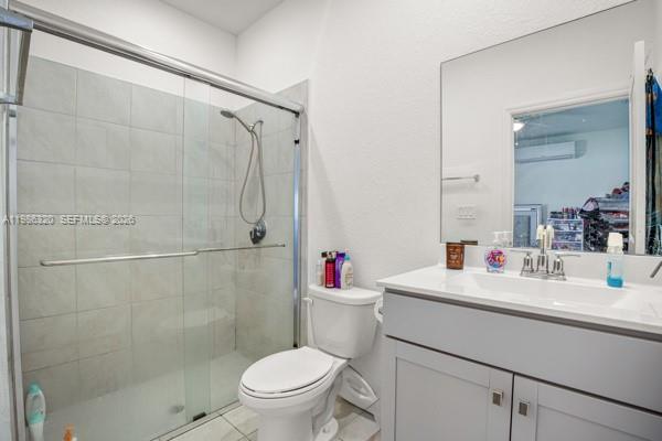 LUCKY START AT SUNRISE ES - Residential