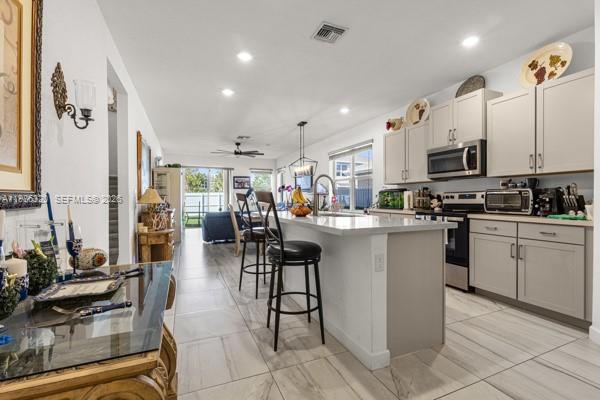 LUCKY START AT SUNRISE ES - Residential