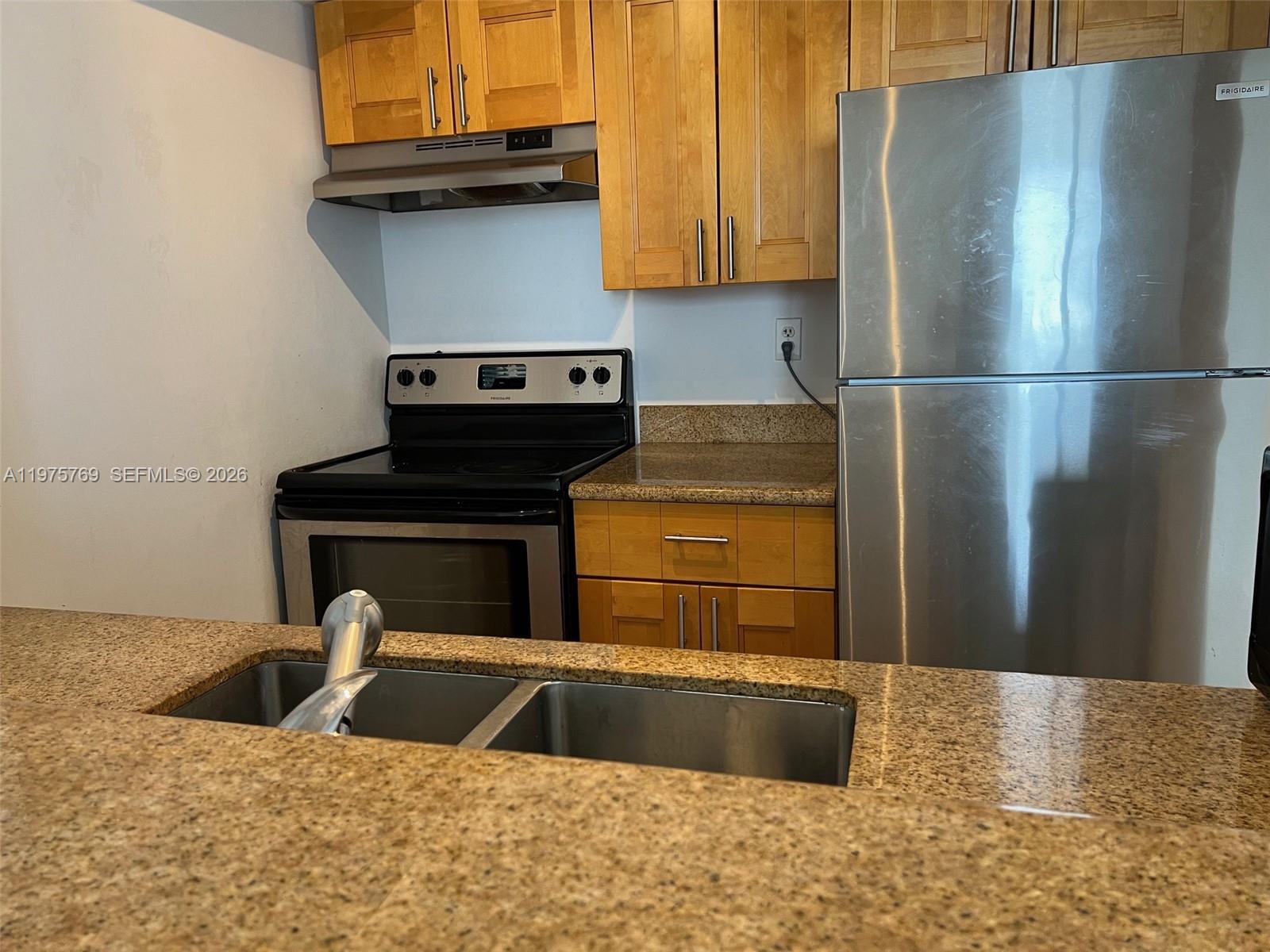 Madison Condo - Residential