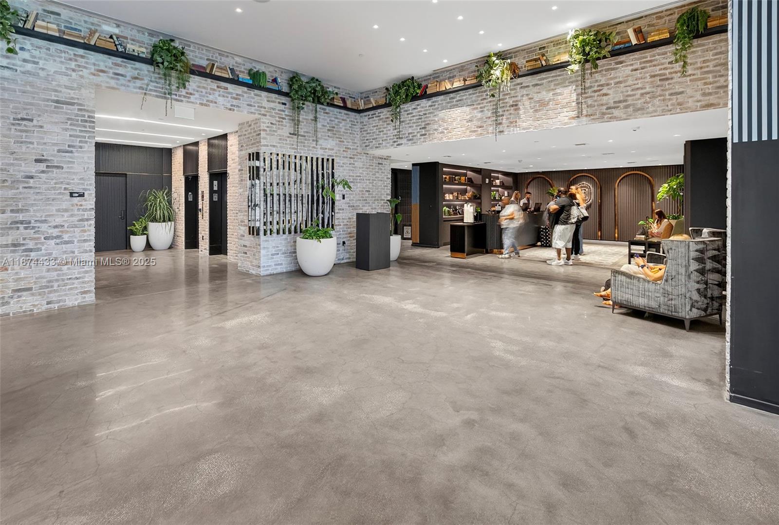 The Elser - Residential