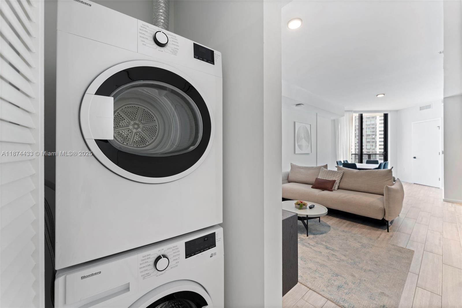 The Elser - Residential