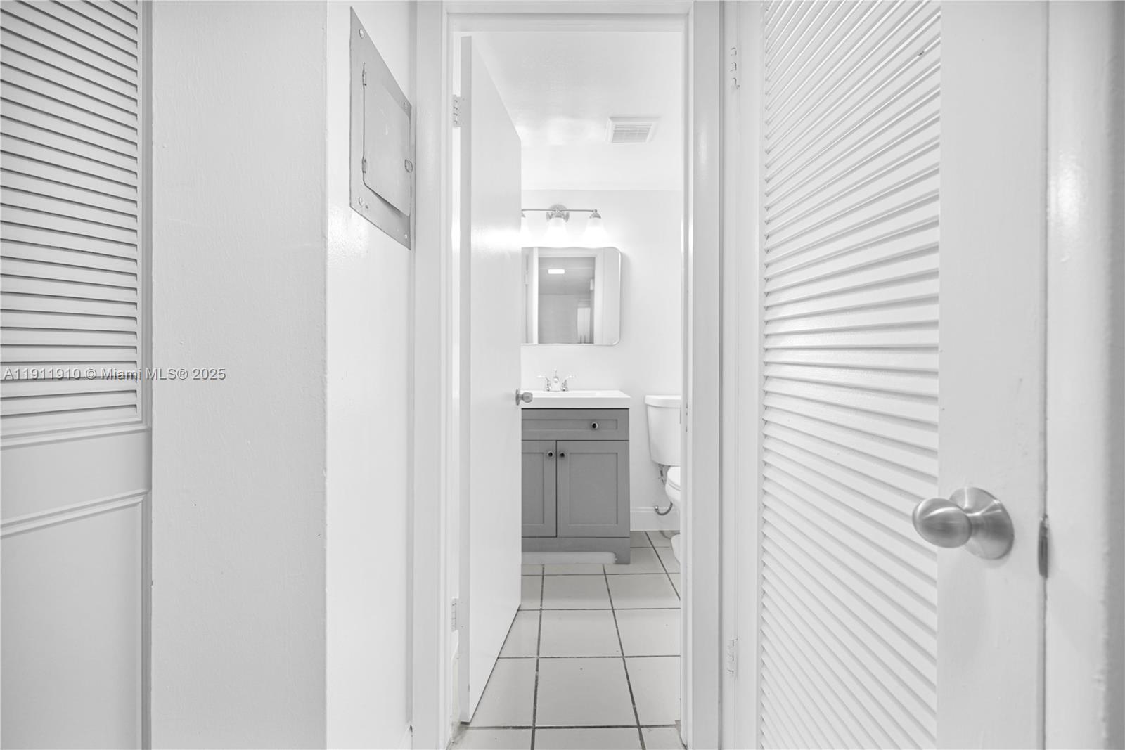 A J BENDLES - Residential Lease