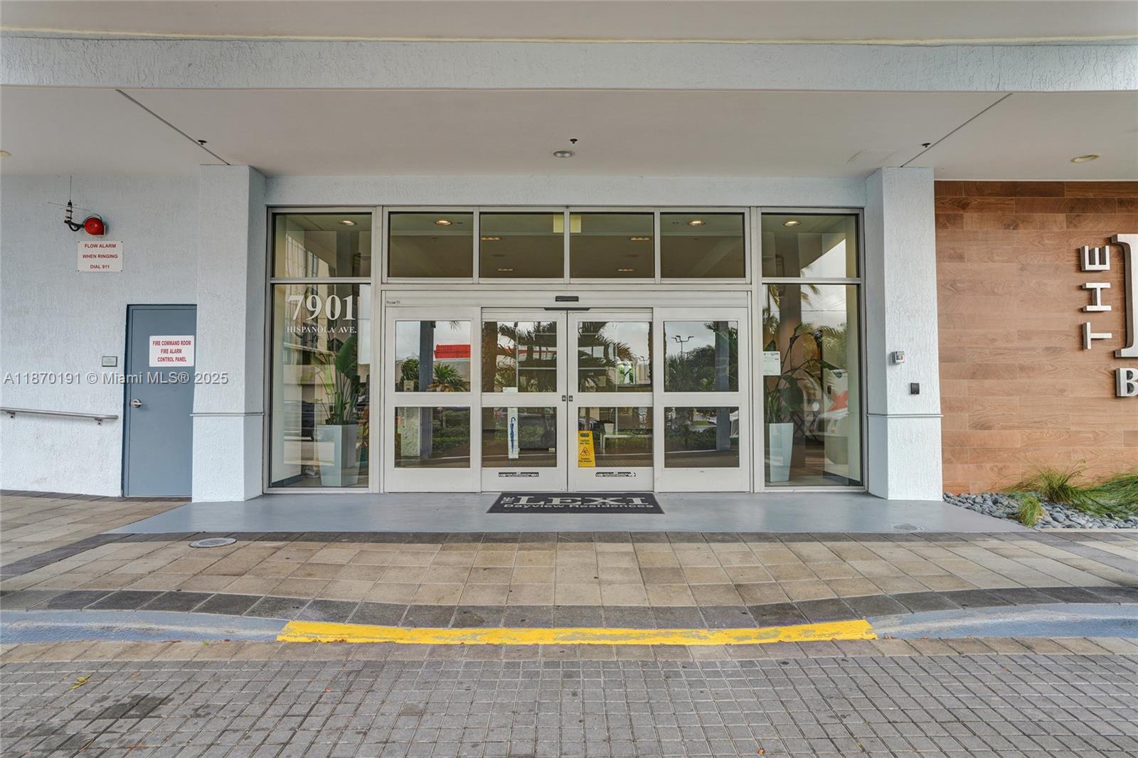 THE LEXI CONDO - Residential