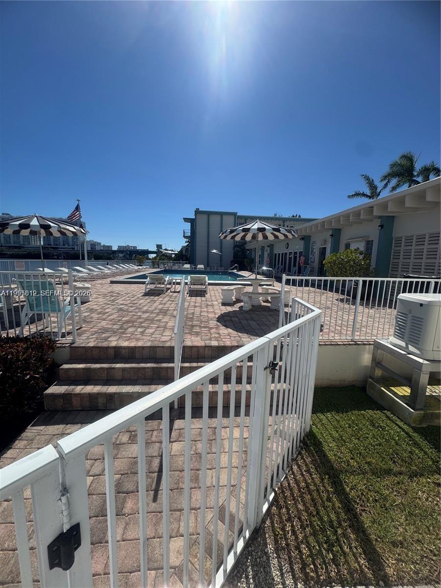 EASTERN SHORES PALO ALTO - Residential Lease