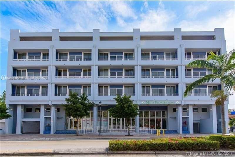 COCOSTYLE @ 3250 GRAND AV - Residential Lease