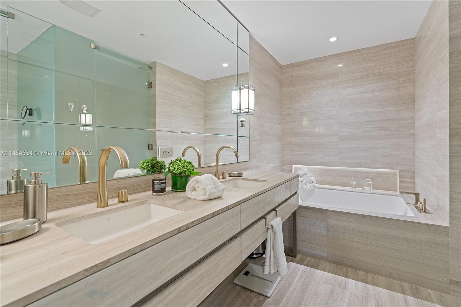 18975 COLLINS CONDO - Residential