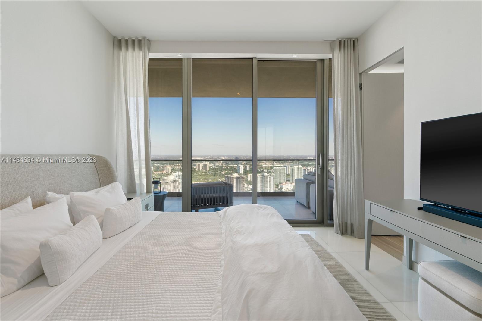 18975 COLLINS CONDO - Residential