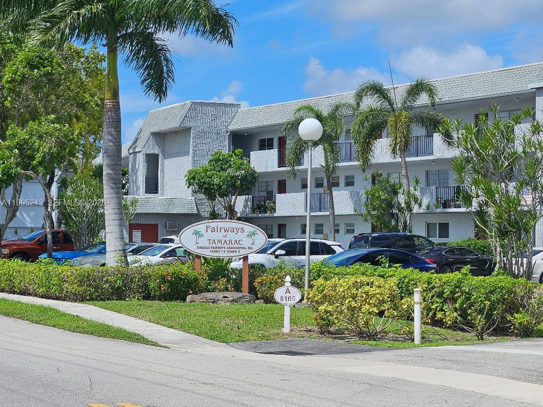 FAIRWAYS OF TAMARAC CONDO - Residential
