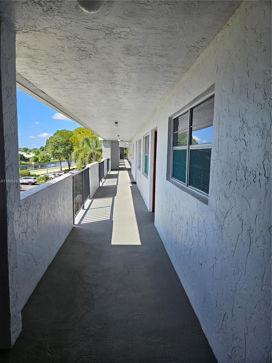 FAIRWAYS OF TAMARAC CONDO - Residential