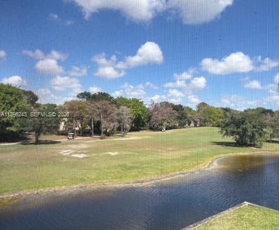 FAIRWAYS OF TAMARAC CONDO - Residential