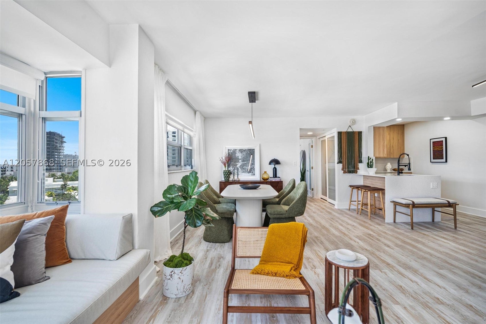 1881 Washington Ave 8C
