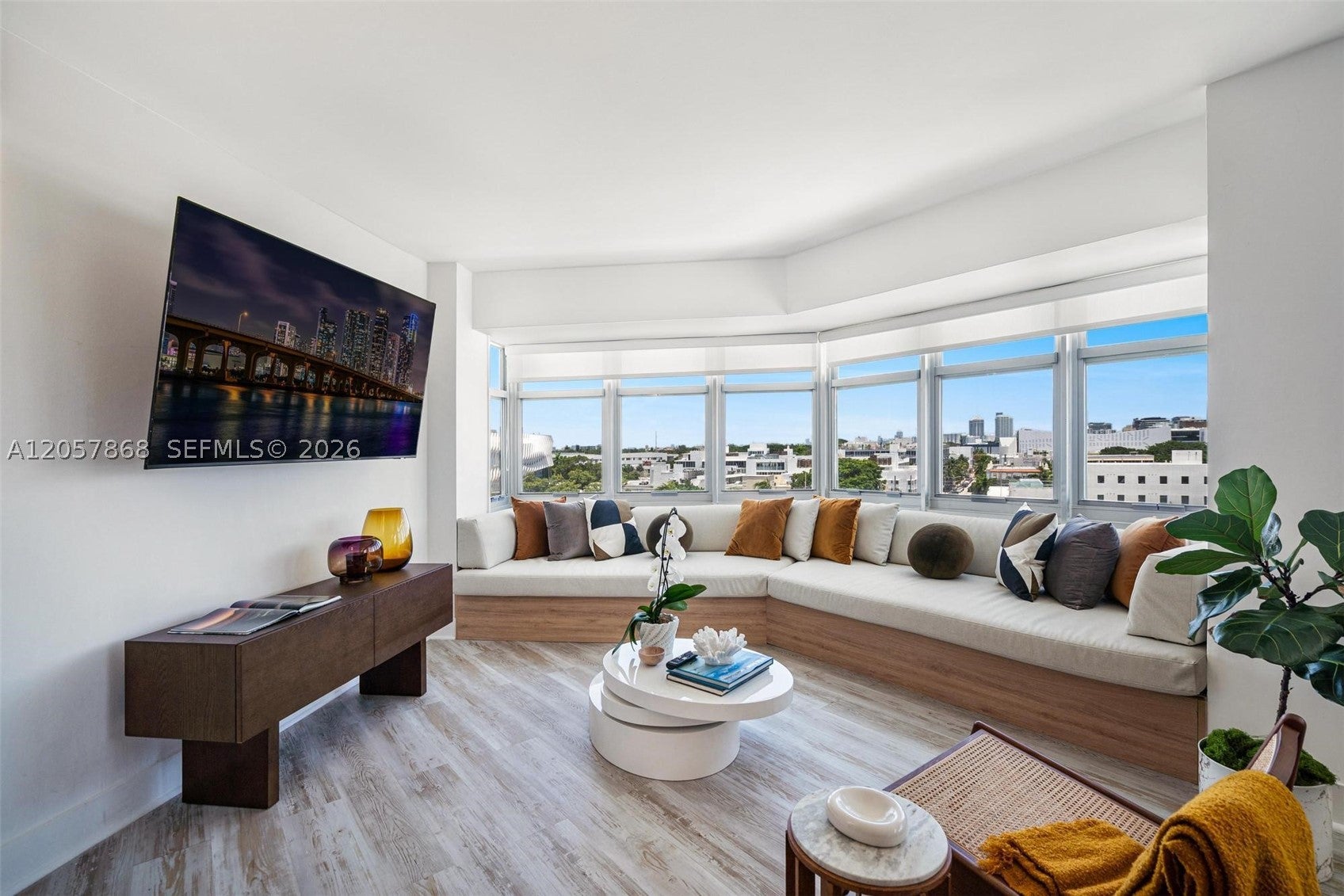 1881 Washington Ave 8C, Miami Beach FL 33139