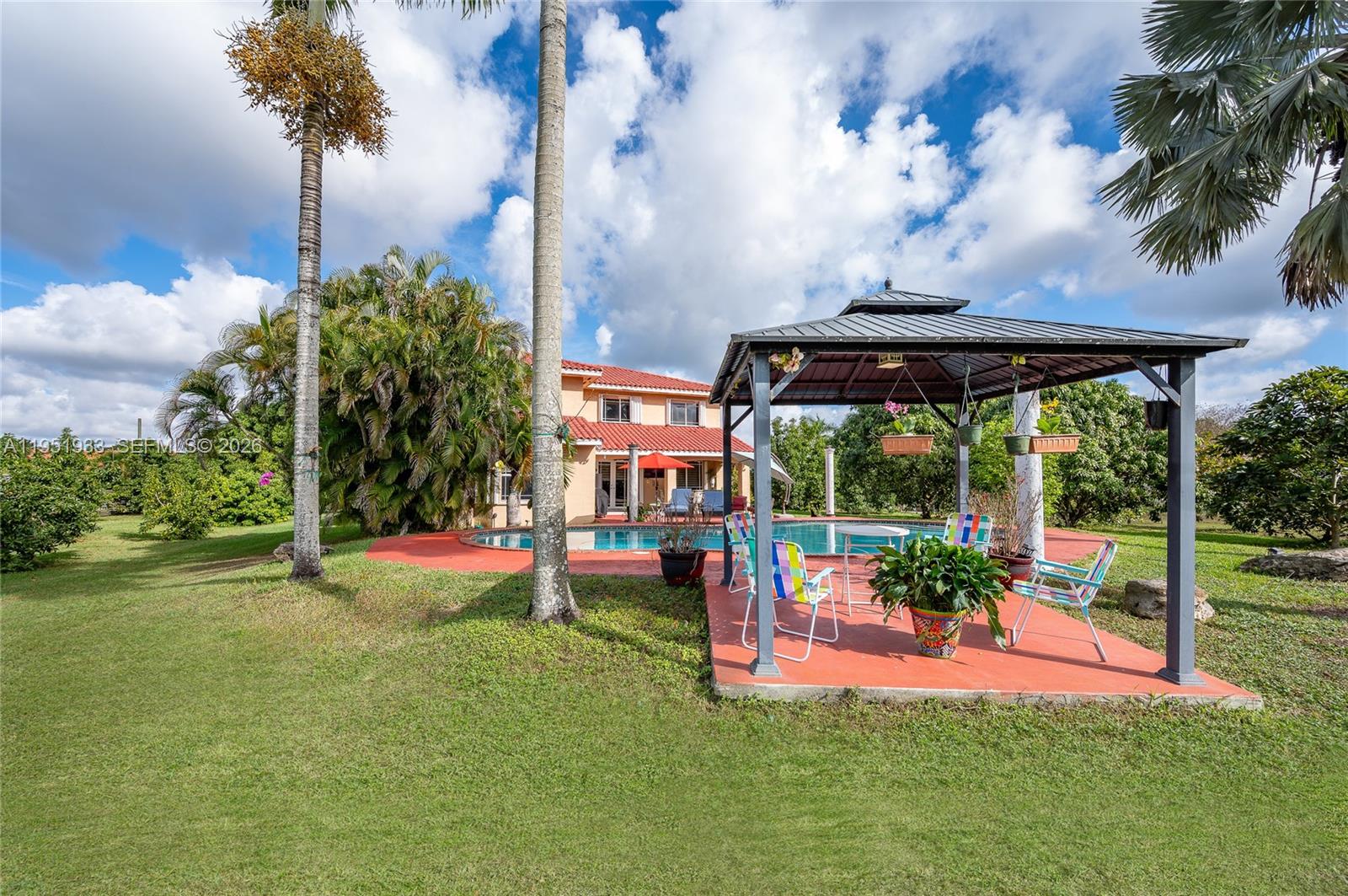 Redlands - Residential