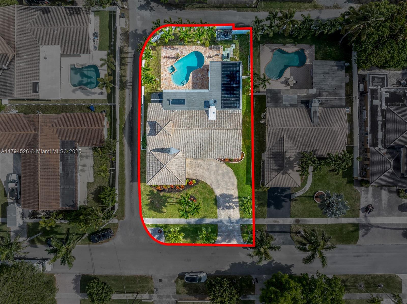 HOLLYWOOD GOLF ESTATES SE - Residential