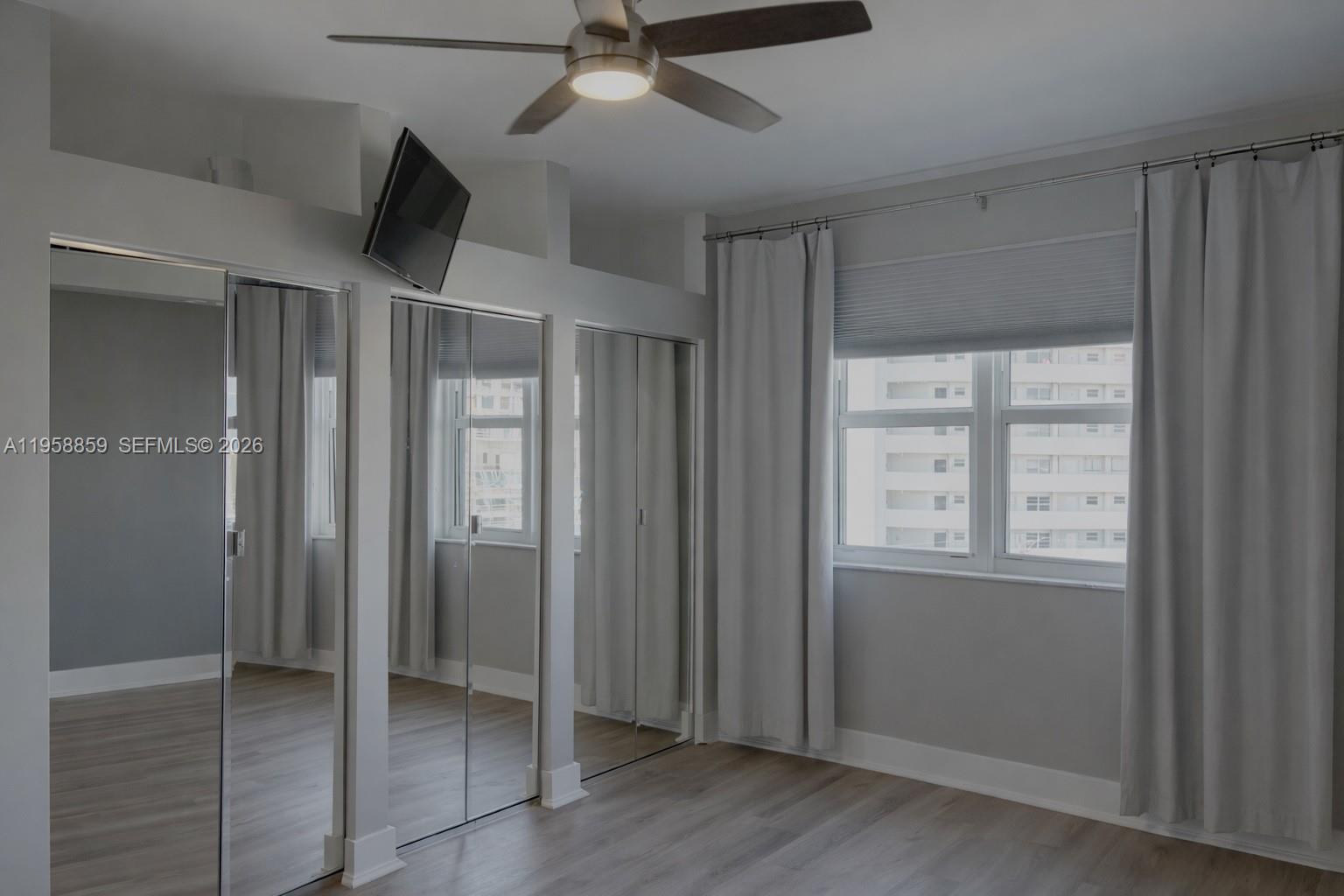 360 CONDO A - Residential