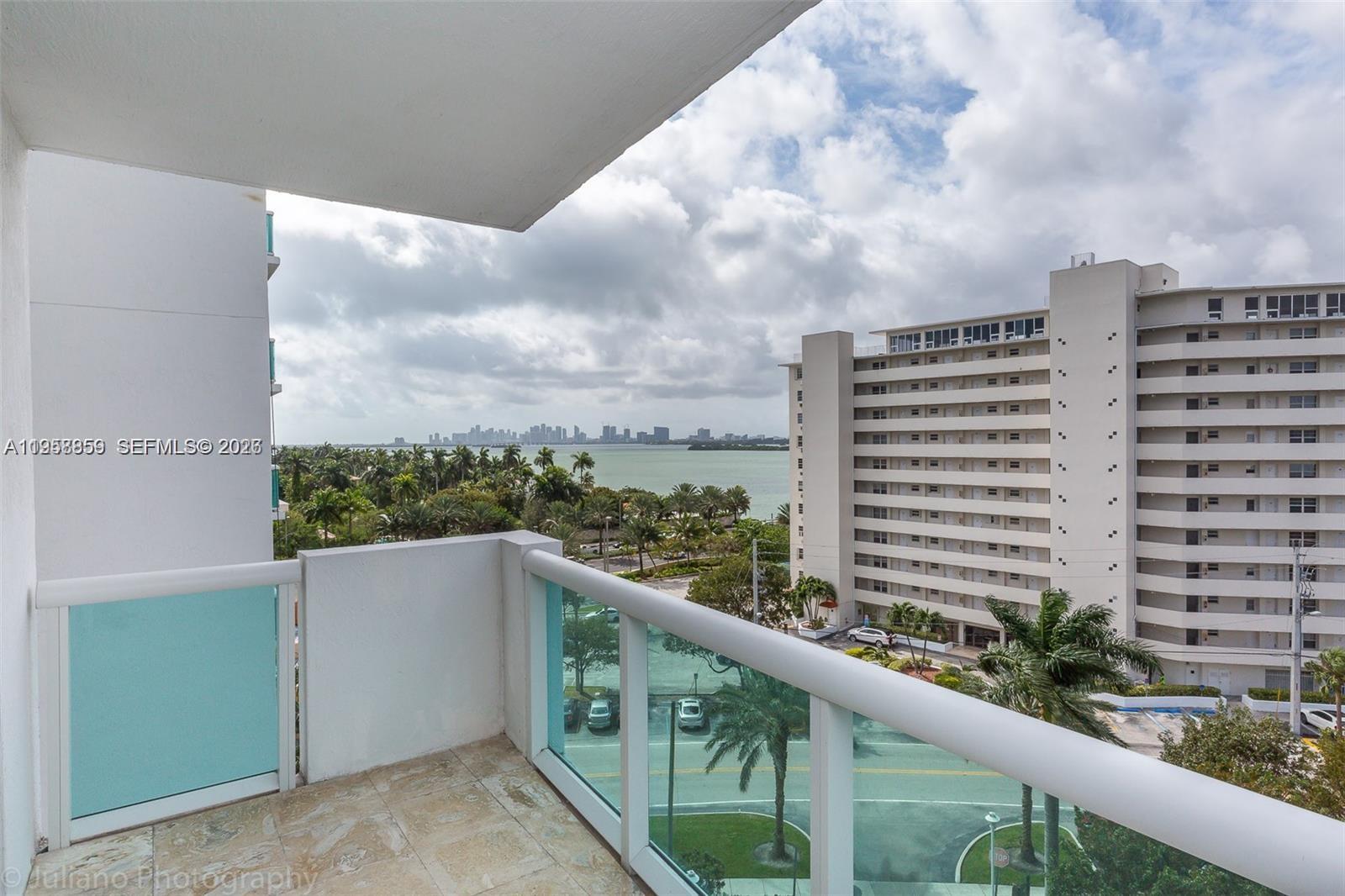 360 CONDO A - Residential