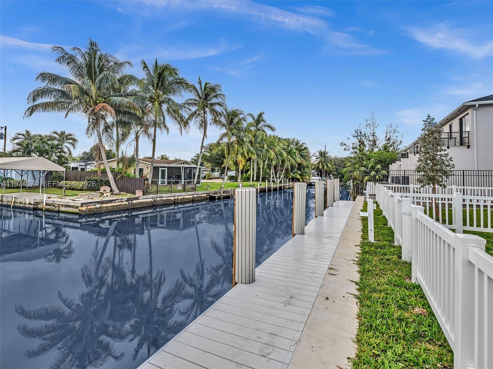 H20 DANIA BEACH - Residential