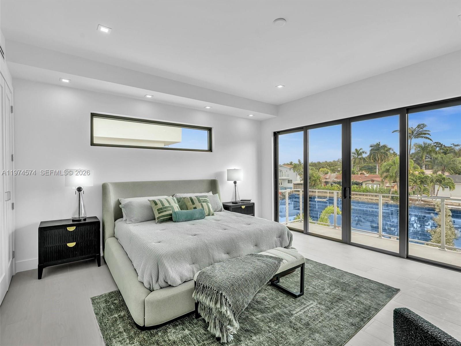 H20 DANIA BEACH - Residential