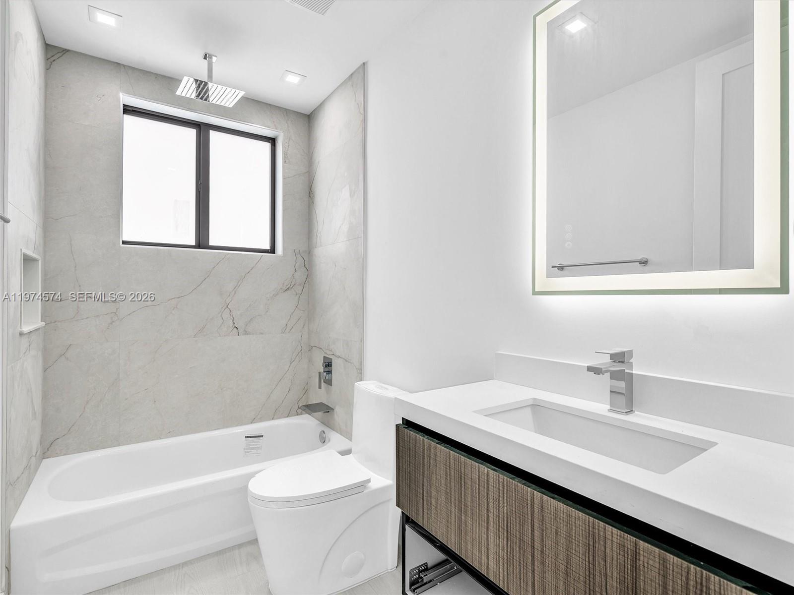 H20 DANIA BEACH - Residential