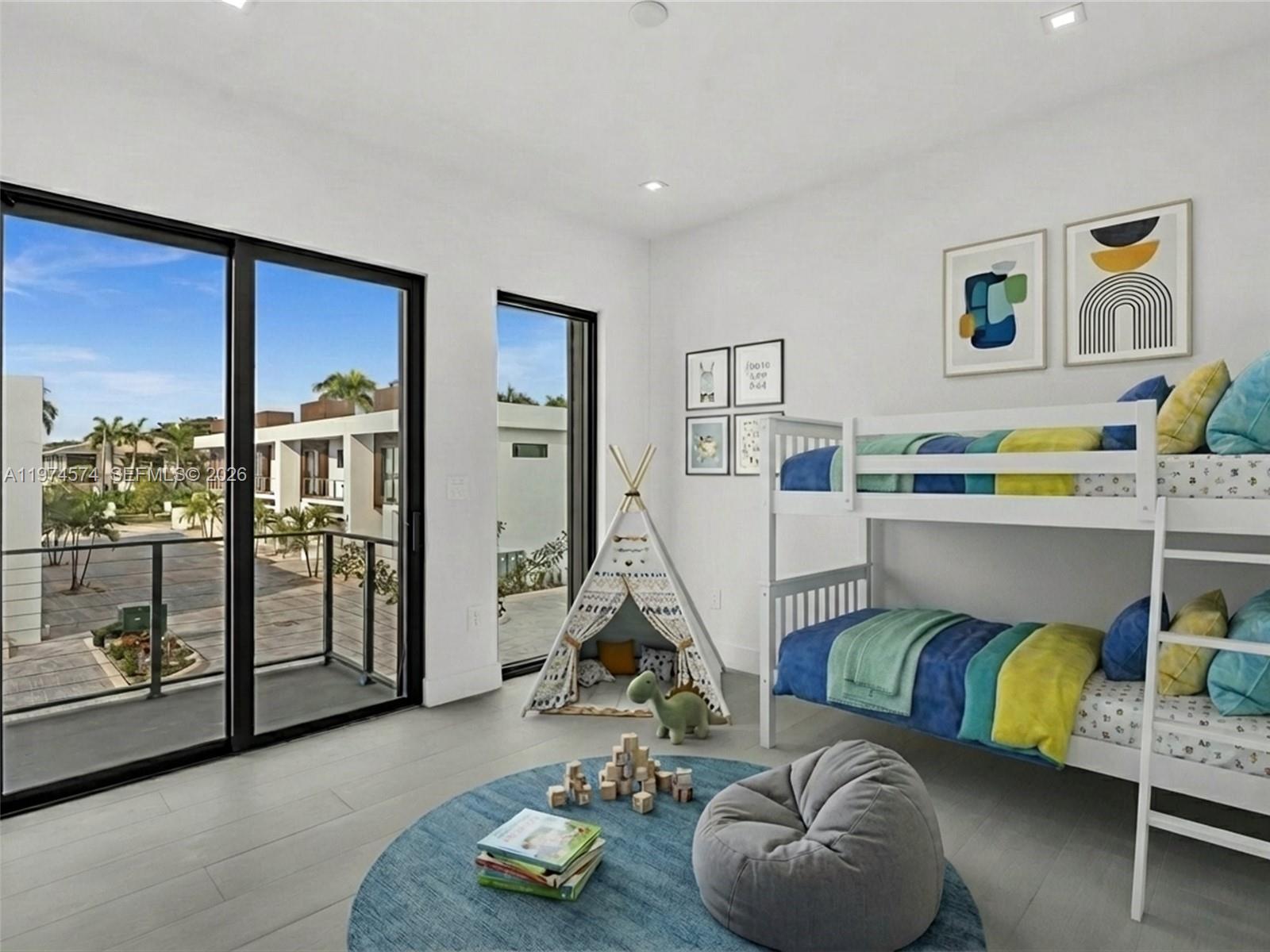 H20 DANIA BEACH - Residential