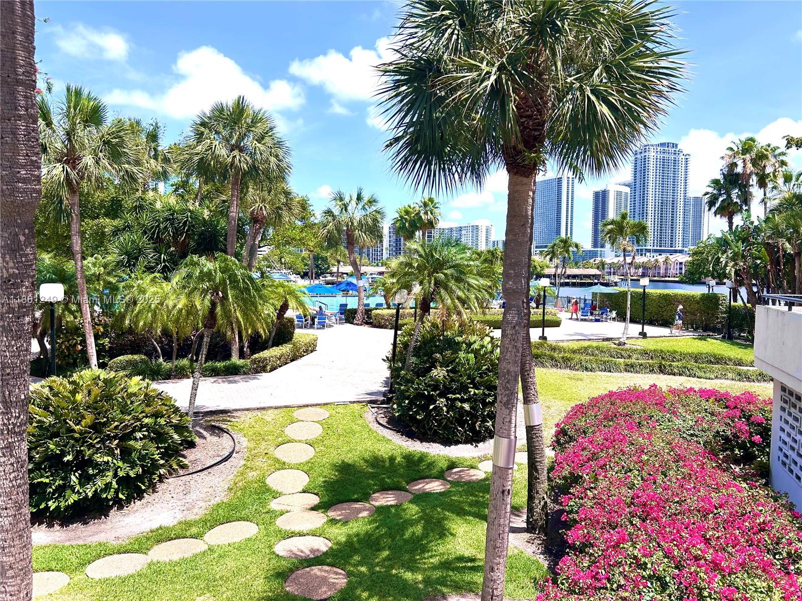 OLYMPUS CONDO PHASE - Residential