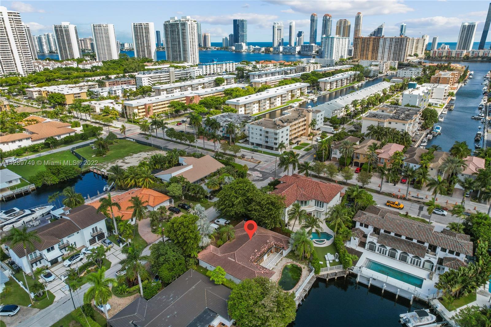 EASTERN SHORES 1ST ADDN - Residential