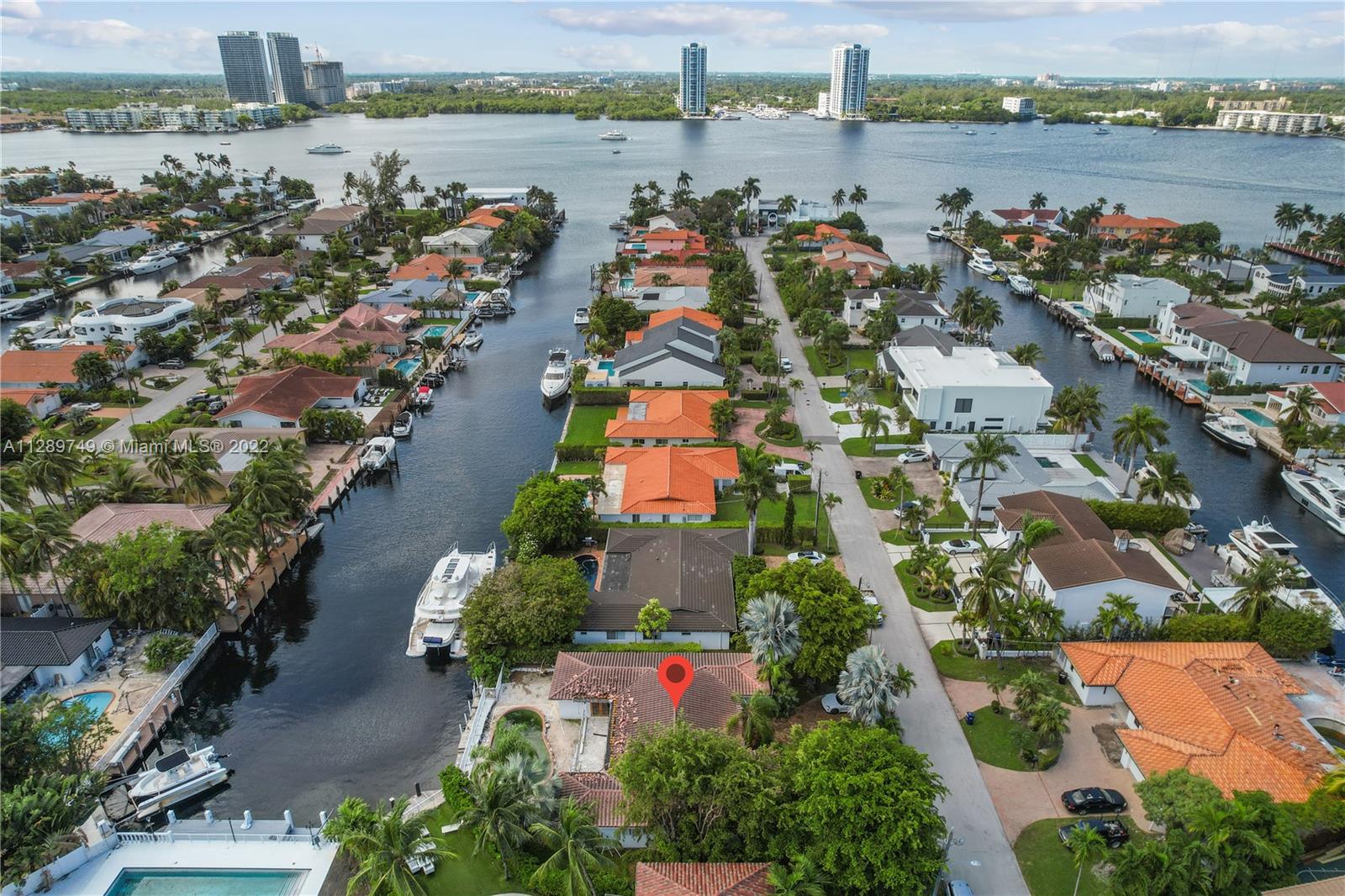 EASTERN SHORES 1ST ADDN - Residential