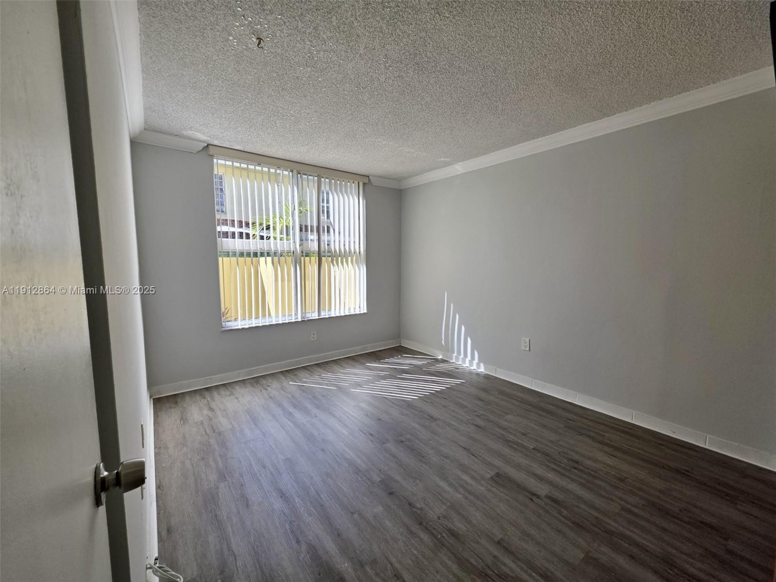 FLAMINGO COURT CONDO - Residential