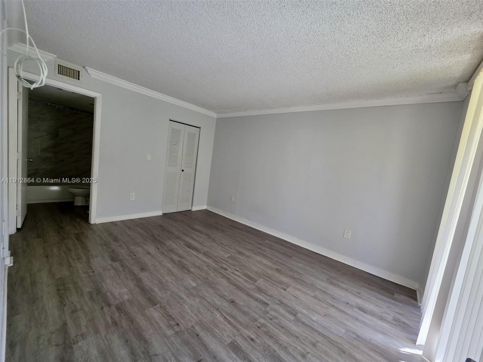 FLAMINGO COURT CONDO - Residential