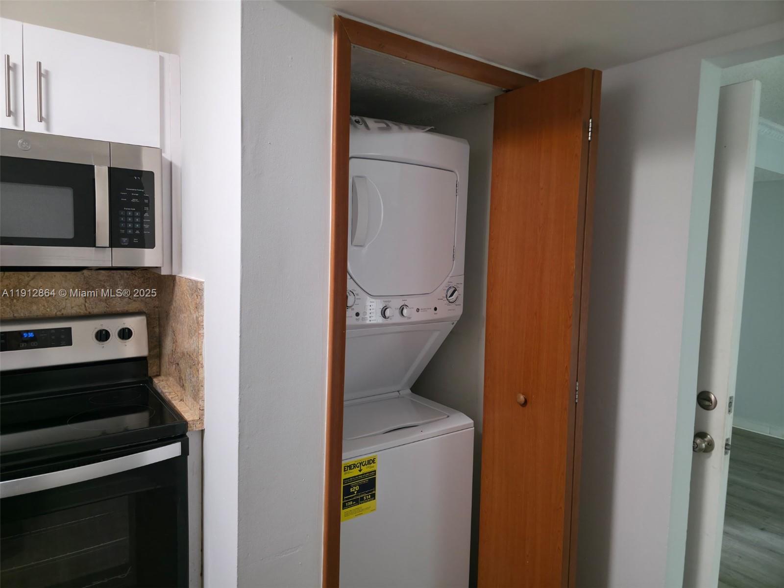 FLAMINGO COURT CONDO - Residential