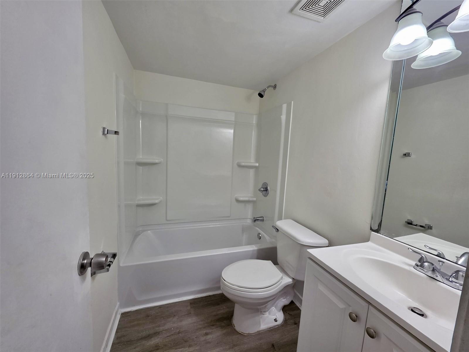 FLAMINGO COURT CONDO - Residential